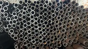 Two types of seamless mechanical pipes (3)